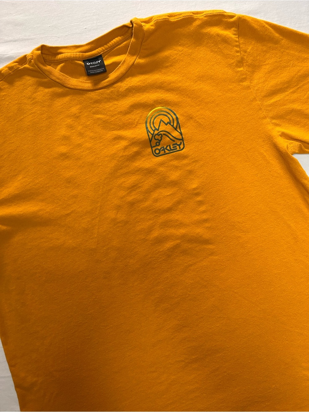 Oakley Mens XL Mustard Yellow Graphic T Shirt Mountain Surf Logo
